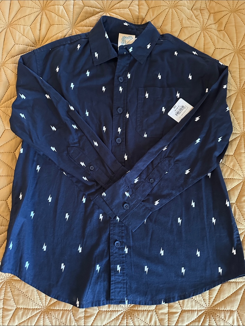 NWT Navy Lightning Print Boy's Button-Down Shirt ThereAbouts size 10/12 H